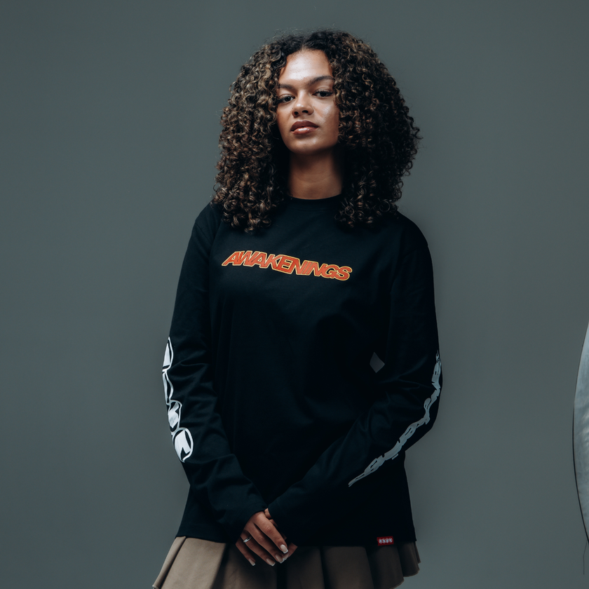 007. Longsleeve Flame A black