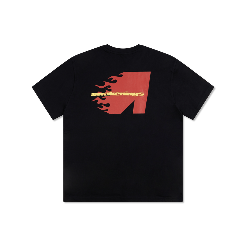 004. T-shirt Flame A red oversized fit