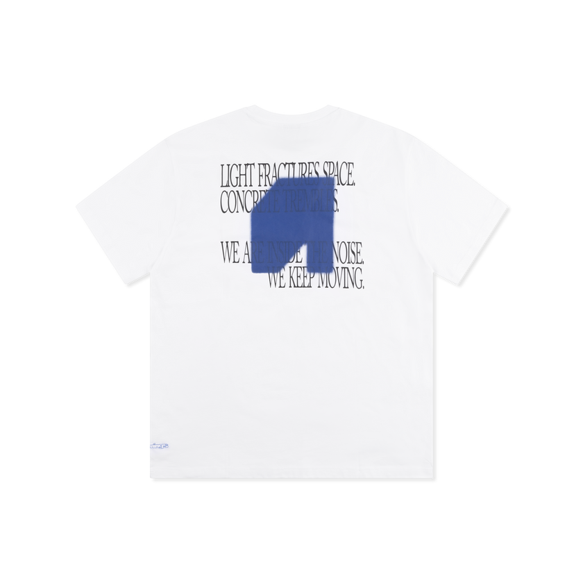 006. T-shirt Blue A white oversized fit